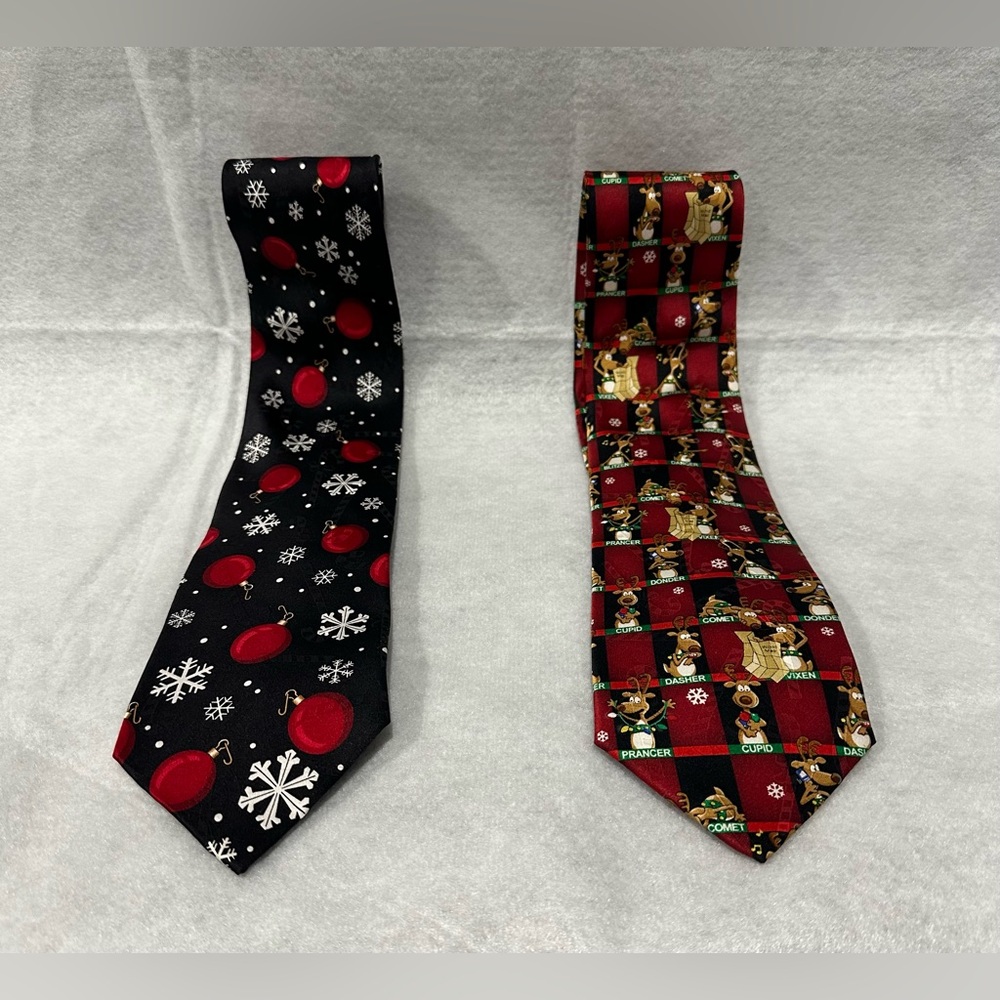 Hallmark Yule Tie Greetings Festive Ties